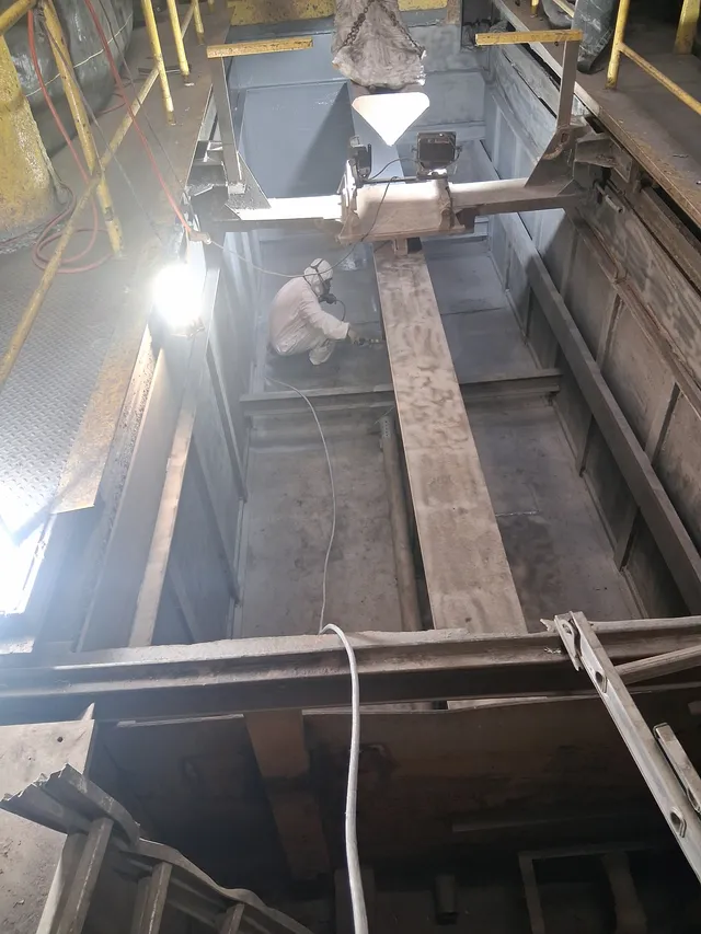 Blast and Repaint of In-Ground Quench Tank and Alloy Molds